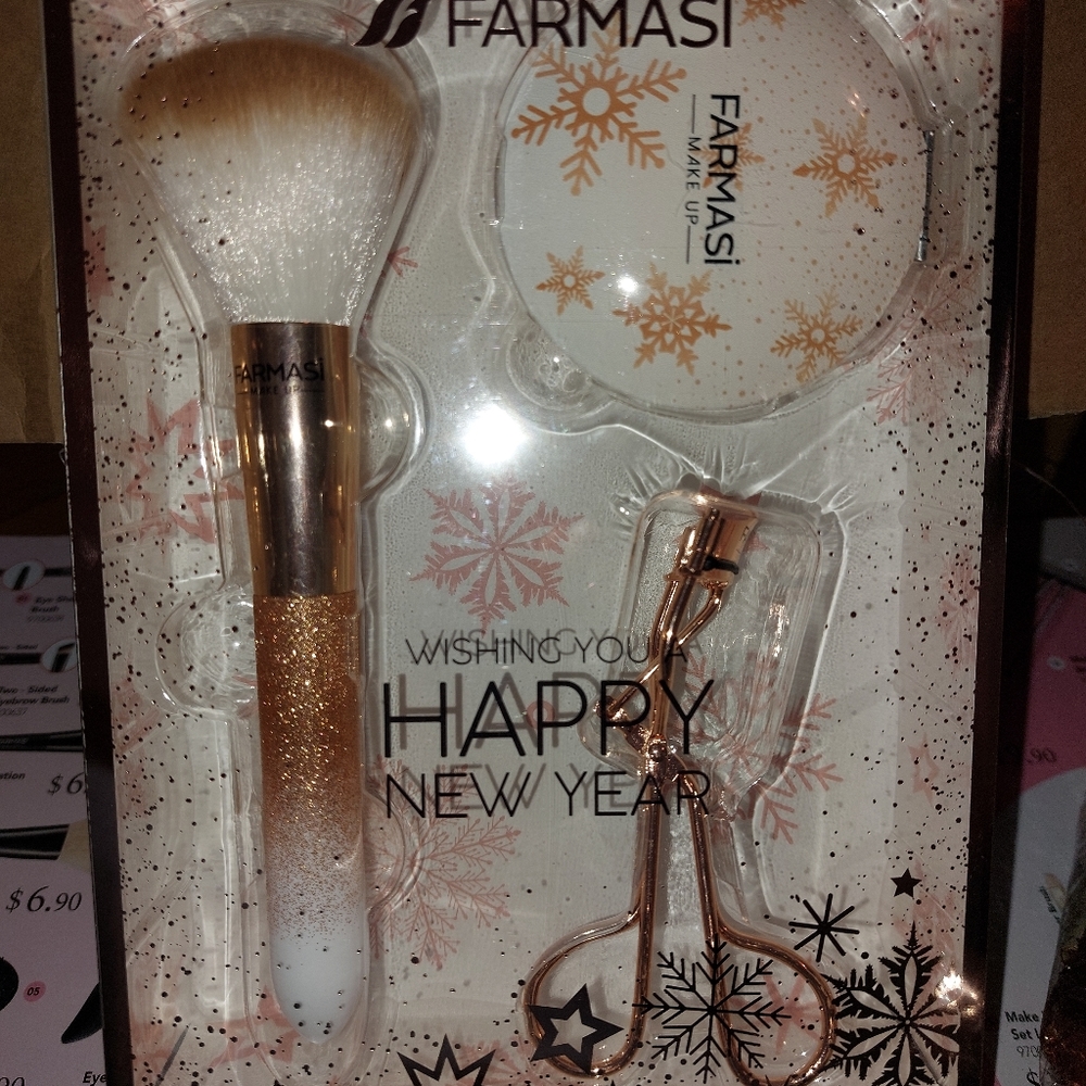 Farmasi Accessory Bundle